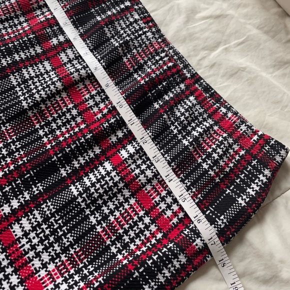 Bobeau Plaid Flared Pencil Skirt - Picture 4 of 10